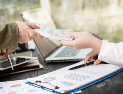 Car Loan vs Dealer Finance: What’s Better?
